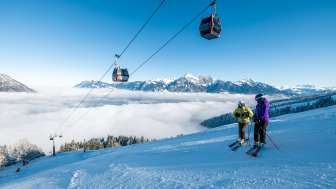 Pizol, Winter, Schnee, blauer Himmel, Skilift, Nebelmeer, Pizolbahnen, Morgenstimmung, Gondelbahn, Skifahren, Piste