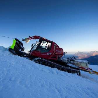 Snow groomer © Nicola Pitaro