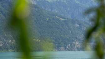 Erlebe Wassersport am Walensee mit SUP-, Kanu- und Kajakverleih