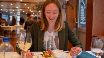 Zmittag Schiff Zmittag Schiff