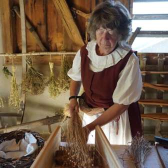 Von der Pflanze zum Stoff (3)