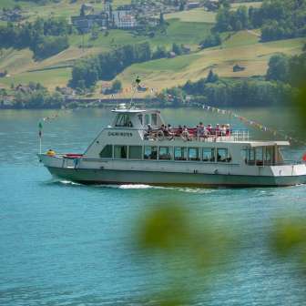 Boat trip on Lake Walen © Heidiland Tourismus / Thomas Kessler Visual