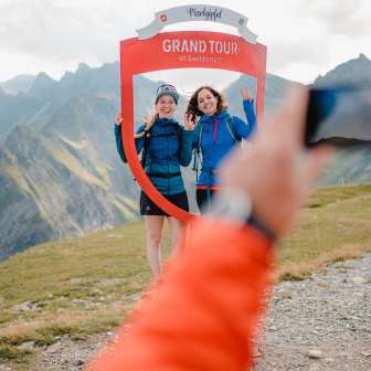 Photo Spot Shelter for the Grand Tour of Switzerland © Heidiland Tourismus