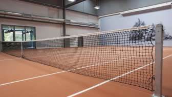 Tennishalle in der alten Spinnerei