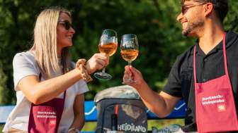 Wine tasting by the lake © Heidiland Tourismus / Kevin Wildhaber