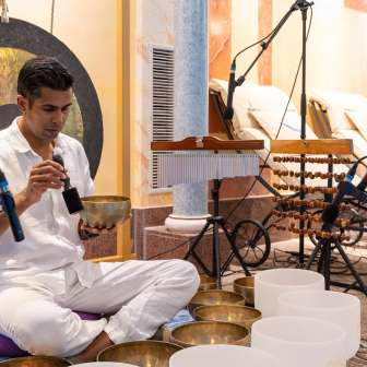 «Floating» Klangbaden