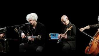 TRIO+ ALTES KINO FOTO