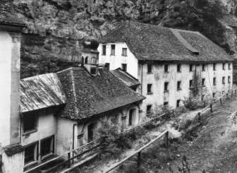 Altes Bad vor Rettung