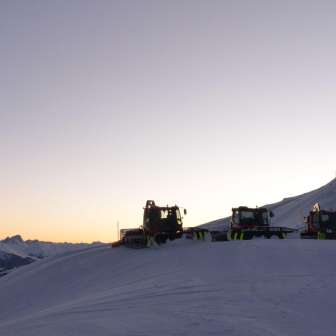 Snow groomer © Pizolbahnen