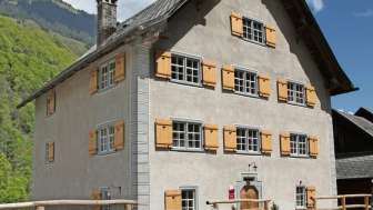 Alte Post von aussen im Weisstannental
