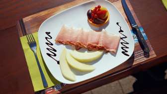 Vorspeise im Restaurant Molseralp © Hannes Heinzer