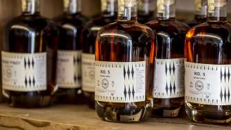 Lipp Weingut & Destillerie