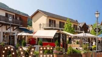Gondel Café, Fashion Outlet Landquart Gondel Café, Fashion Outlet Landquart