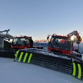 Snow groomer © Pizolbahnen