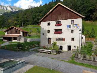 Heididorf Maienfeld Heidi, Heididorf, Bündner Herrschaft, Maienfeld