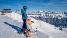 Kinder, Schnee, Familienskifahren
