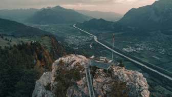 Aussichtsplattform Pizalun Aussichtsplattform Pizalun