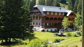 Hotel Kurhaus Sennis